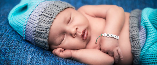 Fotograf Schwarzwald Newborn Junge schläft